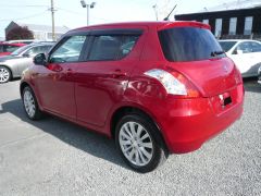 Photo of the vehicle Suzuki Swift