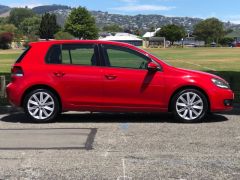 Photo of the vehicle Volkswagen Golf