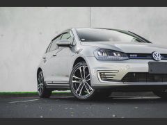 Photo of the vehicle Volkswagen Golf