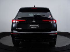 Photo of the vehicle Mitsubishi Outlander