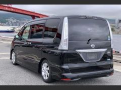 Photo of the vehicle Nissan Serena