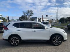 Photo of the vehicle Nissan X-Trail