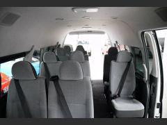 Photo of the vehicle Toyota HiAce