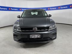 Photo of the vehicle Volkswagen Tiguan