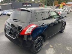 Photo of the vehicle Suzuki Swift