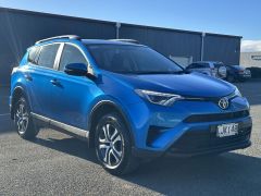 Photo of the vehicle Toyota RAV4