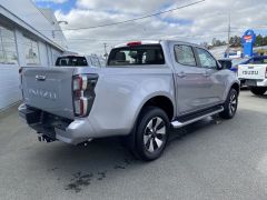 Photo of the vehicle Isuzu D-Max