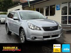 Photo of the vehicle Subaru Outback