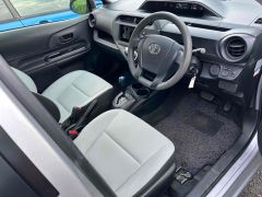 Photo of the vehicle Toyota Aqua