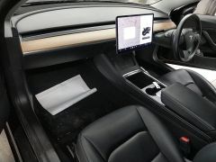 Photo of the vehicle Tesla Model 3