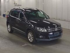 Photo of the vehicle Volkswagen Tiguan