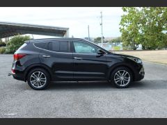 Photo of the vehicle Hyundai Santa Fe