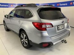 Photo of the vehicle Subaru Outback