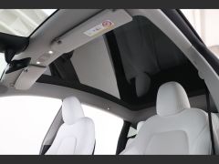 Photo of the vehicle Tesla Model Y