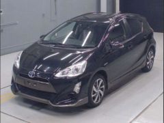 Photo of the vehicle Toyota Aqua