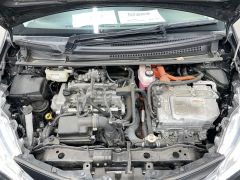 Photo of the vehicle Toyota Vitz