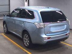 Photo of the vehicle Mitsubishi Outlander