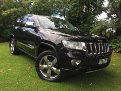 Photo of the vehicle Jeep Grand Cherokee