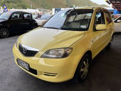 Photo of the vehicle Mazda Demio