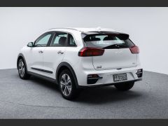 Photo of the vehicle Kia Niro