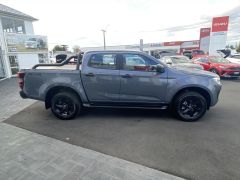 Photo of the vehicle Isuzu D-Max