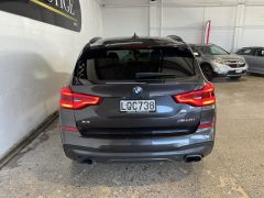 Photo of the vehicle BMW X3