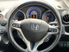 Photo of the vehicle Honda Fit