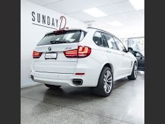 Photo of the vehicle BMW X5