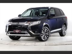 Photo of the vehicle Mitsubishi Outlander