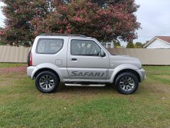 Photo of the vehicle Suzuki Jimny