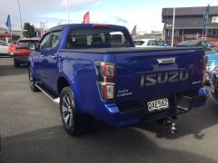 Photo of the vehicle Isuzu D-Max