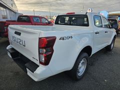 Photo of the vehicle Isuzu D-Max