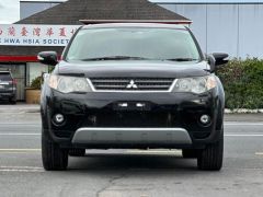 Photo of the vehicle Mitsubishi Outlander