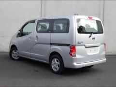 Photo of the vehicle Nissan NV200