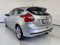 Photo of the vehicle Ford Focus