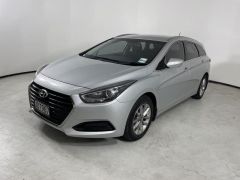 Photo of the vehicle Hyundai i40