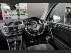 Photo of the vehicle Volkswagen Tiguan