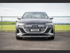 Photo of the vehicle Audi e-tron