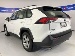 Photo of the vehicle Toyota RAV4