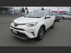 Photo of the vehicle Toyota RAV4