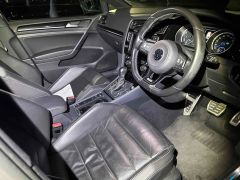 Photo of the vehicle Volkswagen Golf