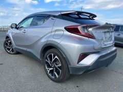 Photo of the vehicle Toyota C-HR