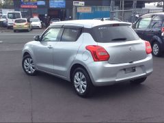 Photo of the vehicle Suzuki Swift