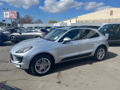 Photo of the vehicle Porsche Macan