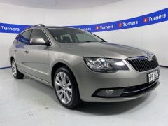 Photo of the vehicle Skoda Superb