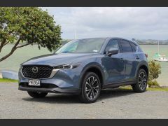 Photo of the vehicle Mazda CX-5