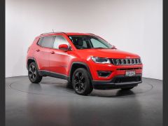 Photo of the vehicle Jeep Compass