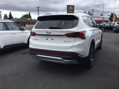 Photo of the vehicle Hyundai Santa Fe