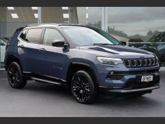 Photo of the vehicle Jeep Compass