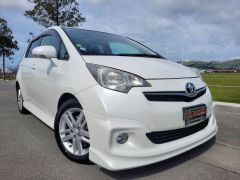 Photo of the vehicle Toyota Ractis